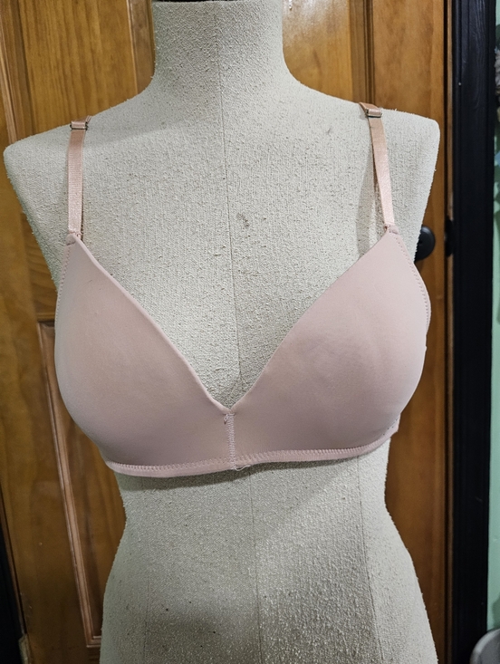 Jessica Simpson Other - Jessica Simpson Seamless Light Pink Wireless T-Shirt Bra